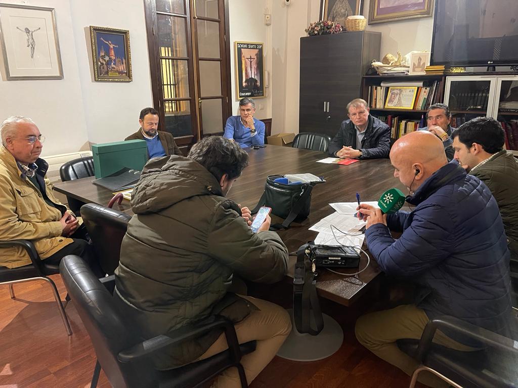 El Llamador emitió su programa en directo desde nuestra Capilla-Casa Hermandad.